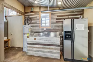 1025 Co Rd 454, Other, TX 78948 - Photo 25