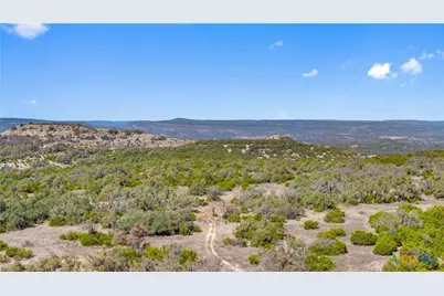 9069 Ranch Road 1323, Fredericksburg, TX 78624 - Photo 11
