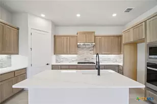 1505 Dancing Oak Ln, San Marcos, TX 78666 - Photo 11