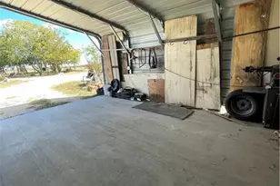 414 Henk Ln, San Marcos, TX 78666 - Photo 13