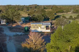 3270 Fm 671, Luling, TX 78648 - Photo 27