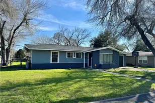 4912 Evergreen, Victoria, TX 77904 - Photo 1