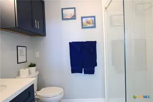 805 W 7th Ave, Belton, TX 76513 - Photo 5