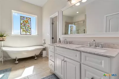 2662 Fm 2438, Seguin, TX 78155 - Photo 27