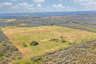 1000 Mill Creek Rd, Seguin, TX 78155 - Photo 13