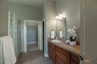 451 Winding View, New Braunfels, TX 78132 - Photo 25