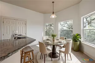 451 Winding View, New Braunfels, TX 78132 - Photo 17