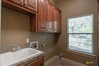 451 Winding View, New Braunfels, TX 78132 - Photo 17