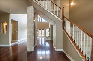 451 Winding View, New Braunfels, TX 78132 - Photo 7