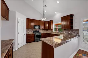 418 Co Rd 119A, Kingsland, TX 78611 - Photo 7