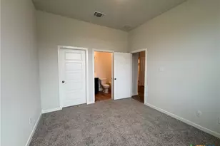 1229 Dowdy Dr, Belton, TX 76513 - Photo 5