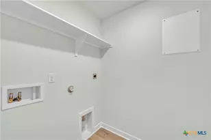 1229 Dowdy Dr, Belton, TX 76513 - Photo 9