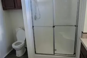 703 W Oakland Ave, Seadrift, TX 77983 - Photo 23