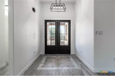 110 Lake Village Road, Seguin, TX 78155 - Photo 7