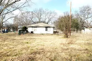 112 College Ave, Oglesby, TX 76561 - Photo 9