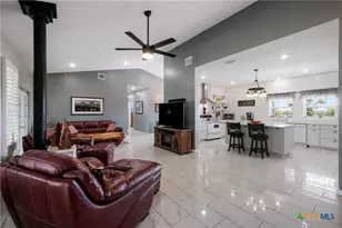 262 Gander Slough Rd, Kingsbury, TX 78638 - Photo 9