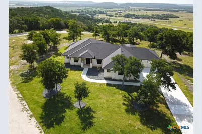 1725 Cottonwood Mesa Drive, Kempner, TX 76539 - Photo 3