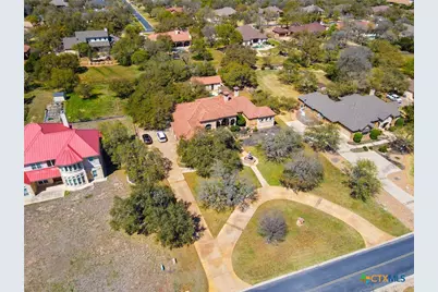 220 Gabriel Woods Drive, Georgetown, TX 78633 - Photo 13