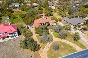 220 Gabriel Woods Dr, Georgetown, TX 78633 - Photo 13