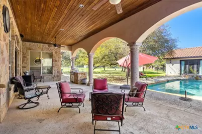 220 Gabriel Woods Drive, Georgetown, TX 78633 - Photo 35