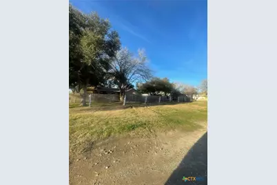 1610 South Third Street, Ganado, TX 77962 - Photo 23
