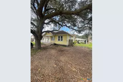 1610 South Third Street, Ganado, TX 77962 - Photo 3