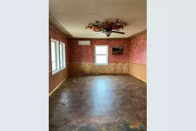 303 N 7th Street, Copperas Cove, TX 76522 - Photo 3