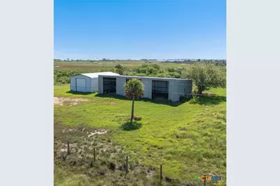 000 Big Dukes Ranch, Port Lavaca, TX 77979 - Photo 39