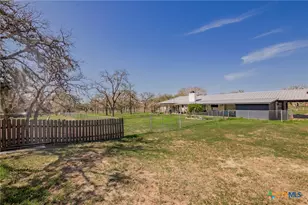 455 Suncrest Ln, Victoria, TX 77905 - Photo 19