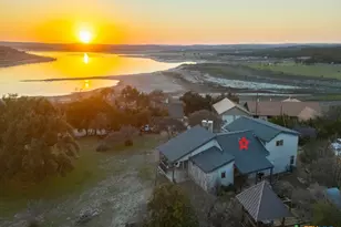 837 Military Dr, Canyon Lake, TX 78133 - Photo 5