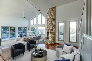 837 Military Dr, Canyon Lake, TX 78133 - Photo 9