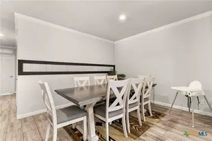 154 Sunrise Dr, Kyle, TX 78640 - Photo 11