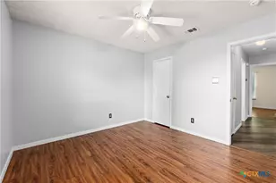 5909 Medina Dr, Killeen, TX 76542 - Photo 9