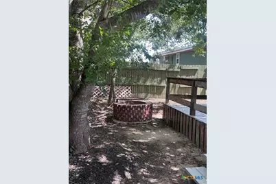 104 S 2nd Street, Stockdale, TX 78160 - Photo 3