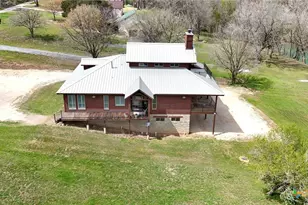 398 Redbird Ln, Kingsbury, TX 78638 - Photo 41