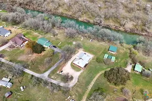 398 Redbird Ln, Kingsbury, TX 78638 - Photo 39