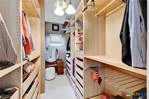 398 Redbird Ln, Kingsbury, TX 78638 - Photo 23