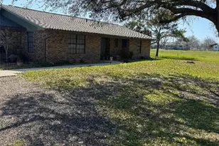 3352 Hwy 87, Port Lavaca, TX 77979 - Photo 1