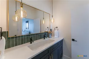 21005 Fawn Ridge Dr, Lago Vista, TX 78645 - Photo 31