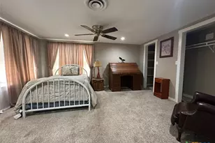 502 N Cherry St, Seguin, TX 78155 - Photo 7