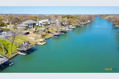 2343 Country Grace, New Braunfels, TX 78130 - Photo 5