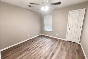 238 Alves Ln, New Braunfels, TX 78130 - Photo 15