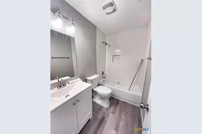 238 Alves Lane, New Braunfels, TX 78130 - Photo 9