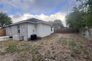 238 Alves Ln, New Braunfels, TX 78130 - Photo 21