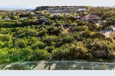 863 Valley Ridge, Canyon Lake, TX 78133 - Photo 5