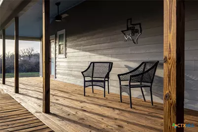 917 County Road 664, Devine, TX 78016 - Photo 35