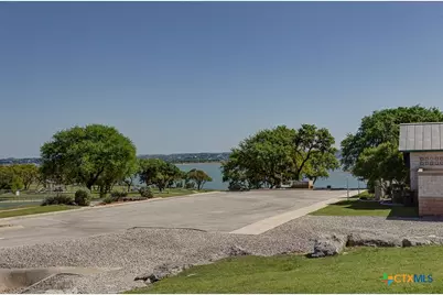 100 Sweet Clover Drive, Spring Branch, TX 78070 - Photo 13