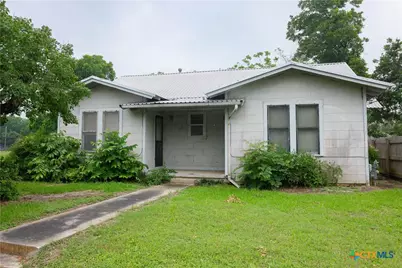 204 Orth Street, Yoakum, TX 77995 - Photo 1