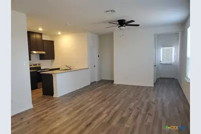 559 Dakota Creek, New Braunfels, TX 78130 - Photo 3