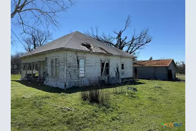 320 N 5th Street, Lott, TX 76656 - Photo 7